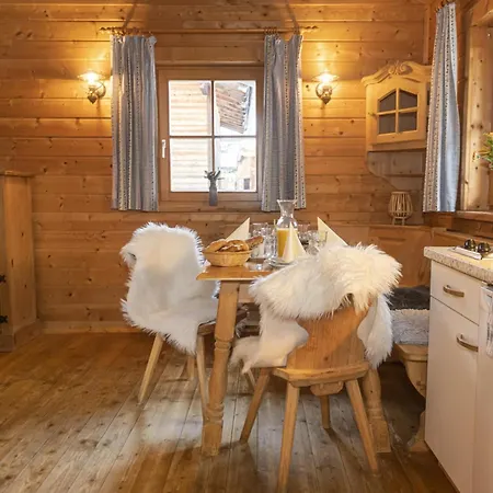Urige Doppelhaushaelfte 11 Apartment *